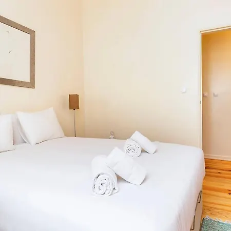 Spacious And Modern Flat In The Heart Of * Lisboa