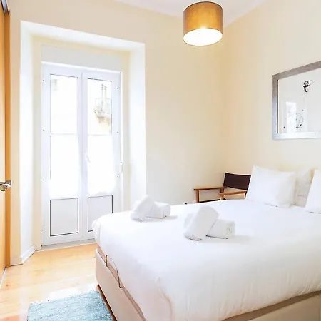 Apartment Spacious And Modern Flat In The Heart Of *